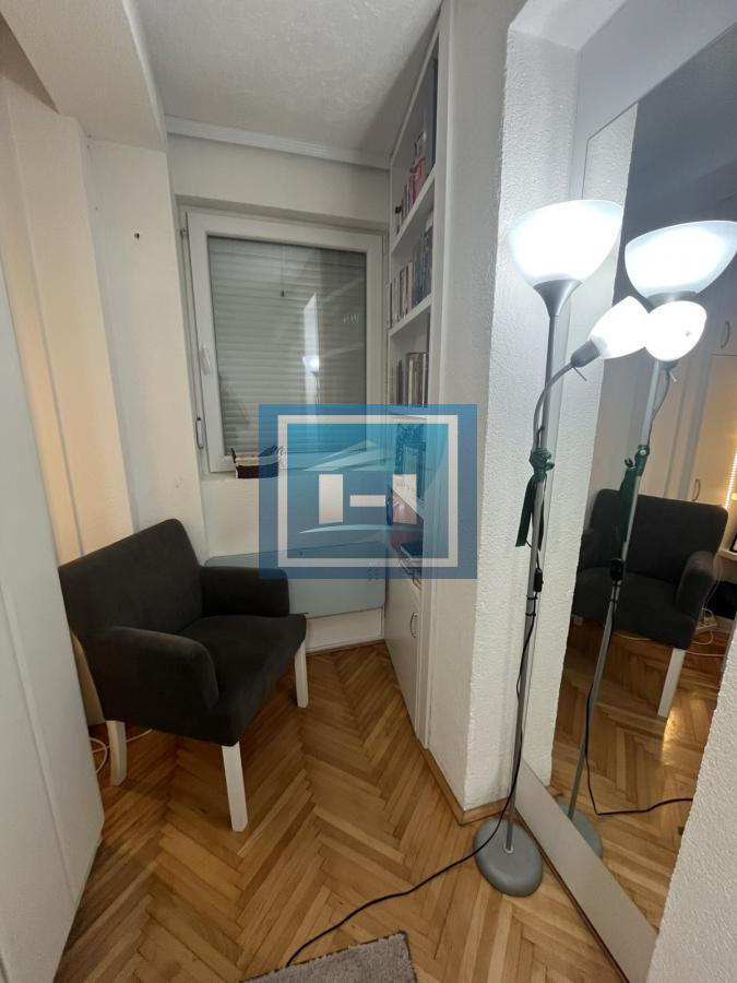 Kompletno renoviran stan u centru Jagodine 9