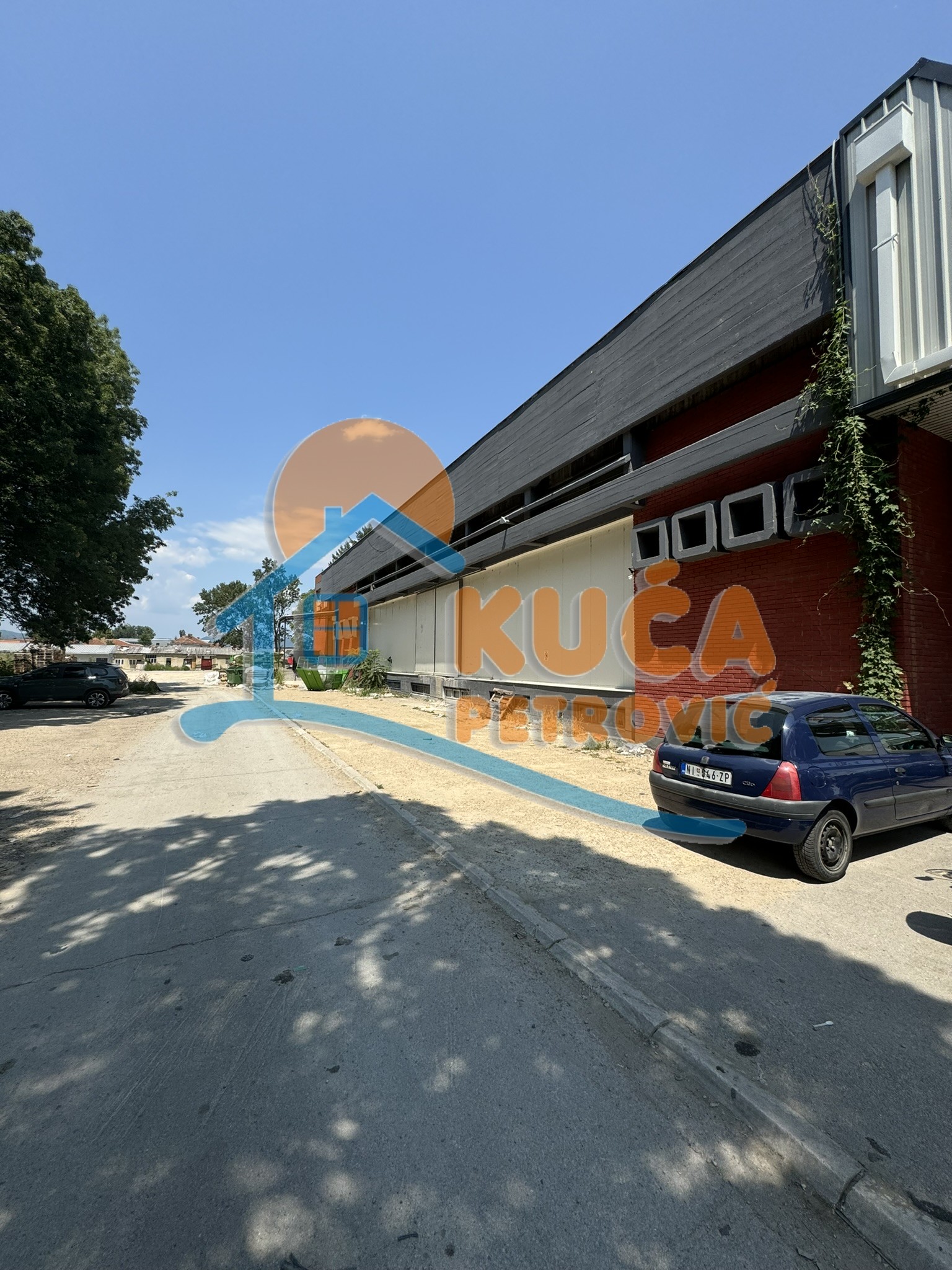 Lokal, 1000 m2, Kičevo, Šumadijska ID: i-013158 3