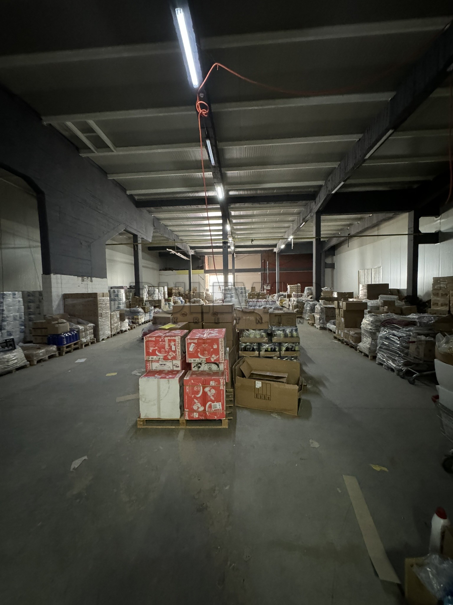 Lokal, 1000 m2, Kičevo, Šumadijska ID: i-013158 12