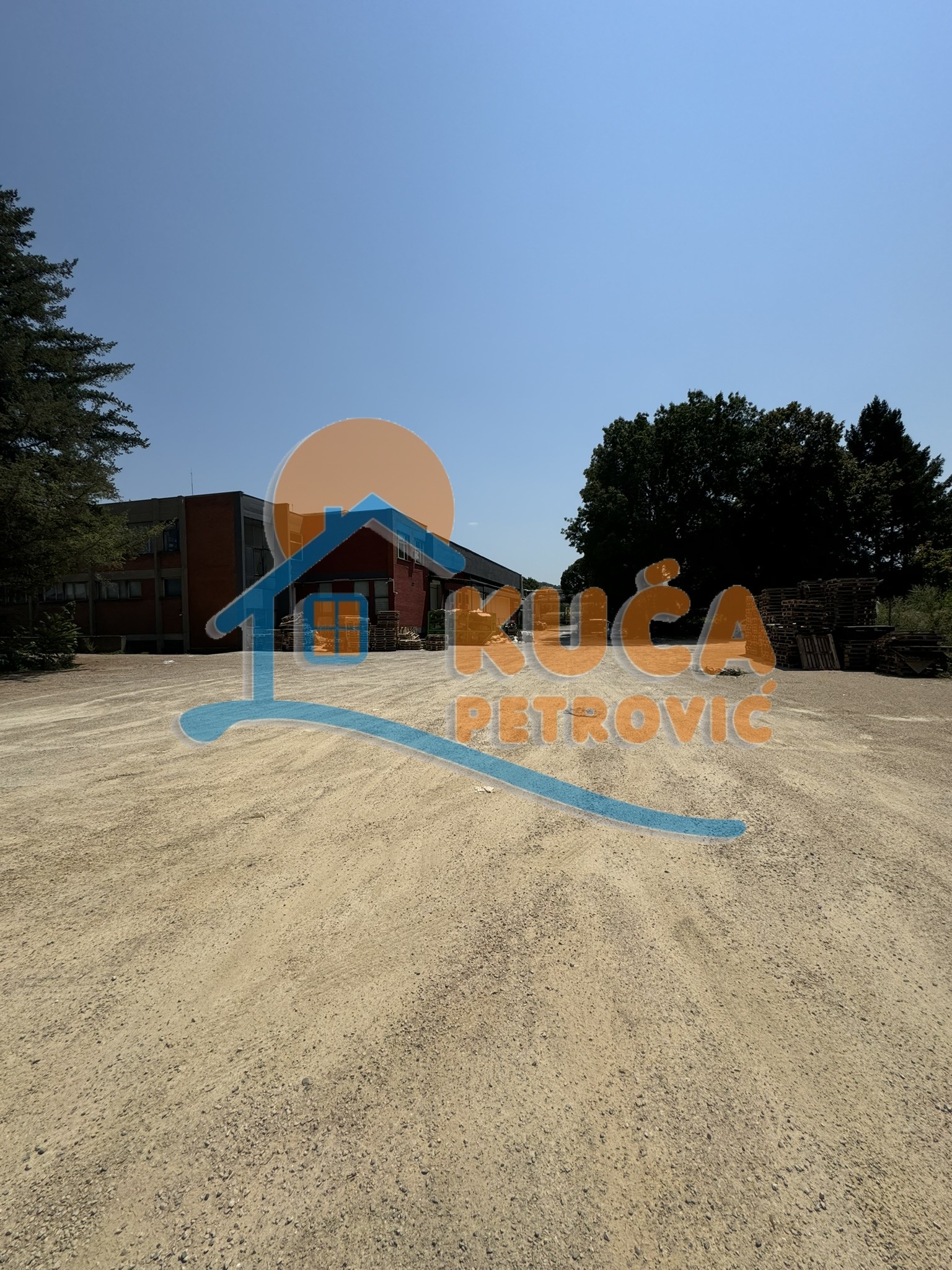 Lokal, 1000 m2, Kičevo, Šumadijska ID: i-013158 14