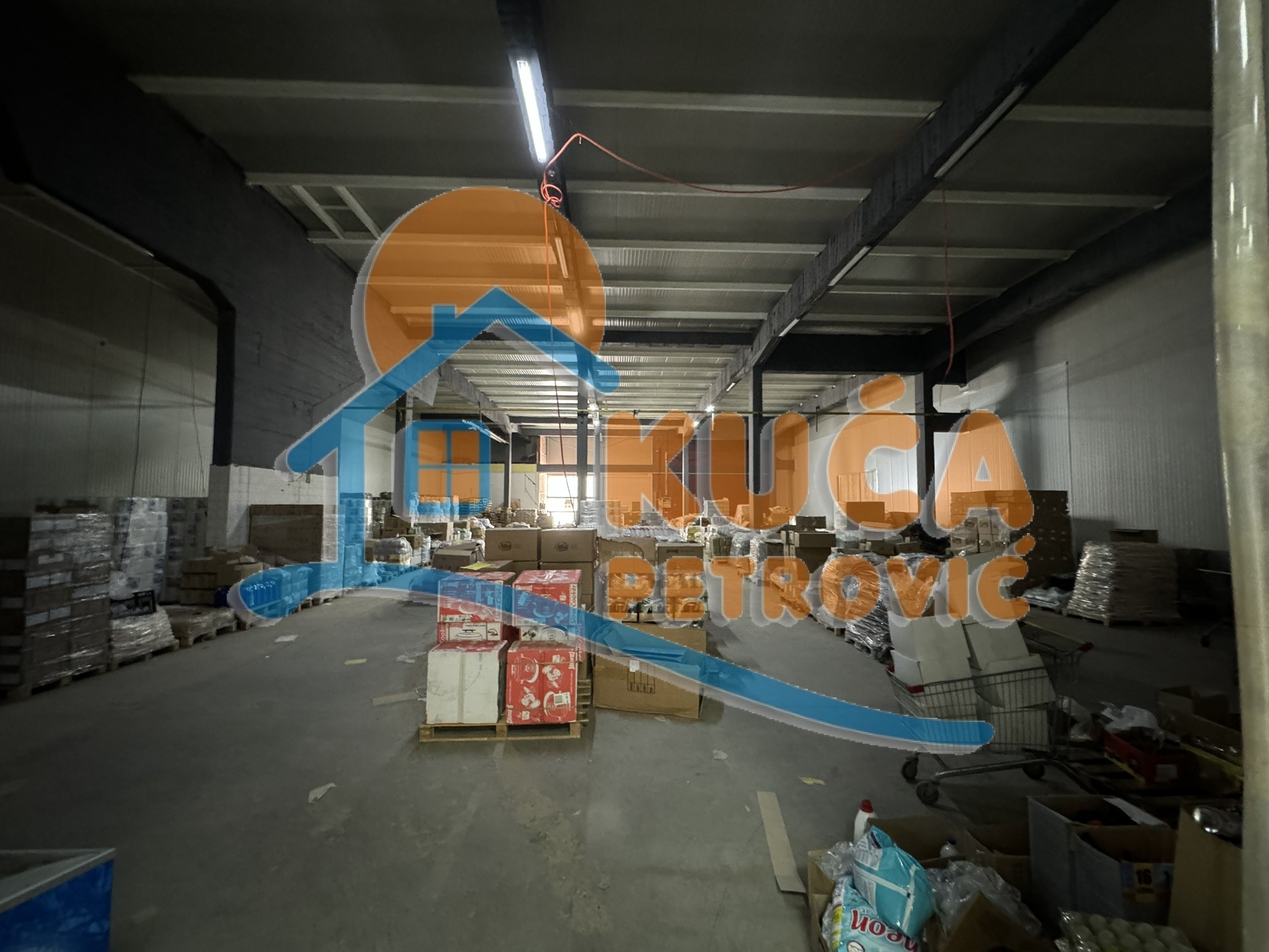 Lokal, 1000 m2, Kičevo, Šumadijska ID: i-013158 17