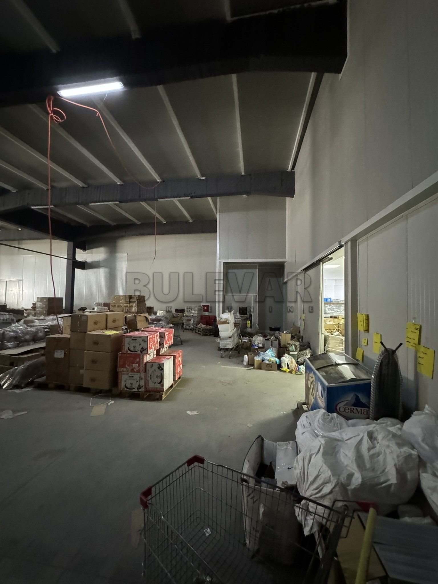 Lokal, 1000 m2, Kičevo, Šumadijska ID: i-013158 29