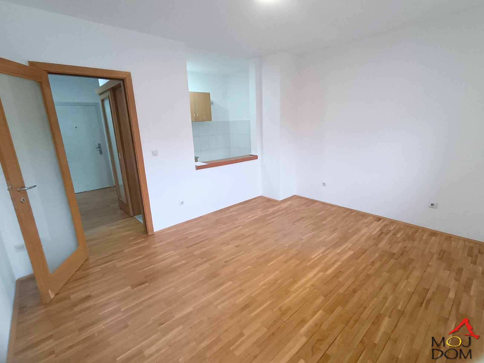 Stan,NOVI SAD,ROTKVARIJA,kv: 32, € 107000, ID: 1029621 2