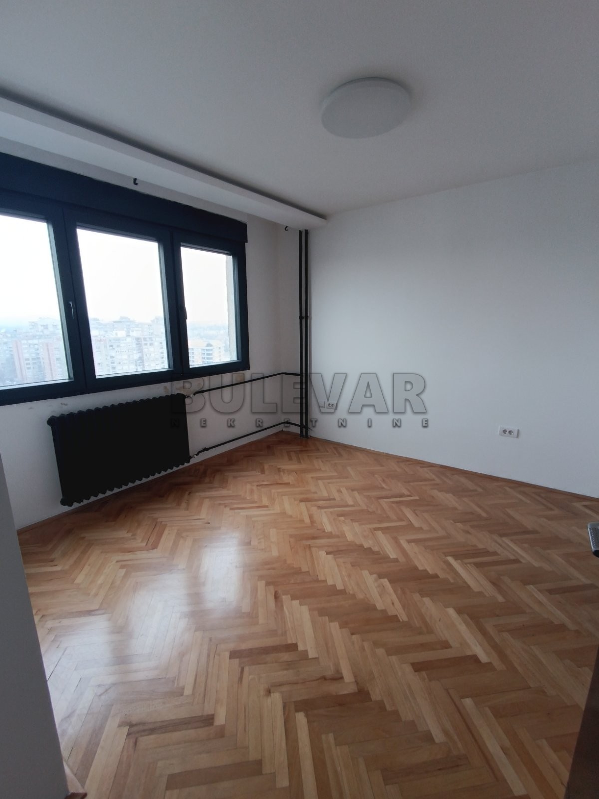 Trosoban stan, 85 m2, Dom zdravlja, Vojvode Mišića ID: i-013162 1