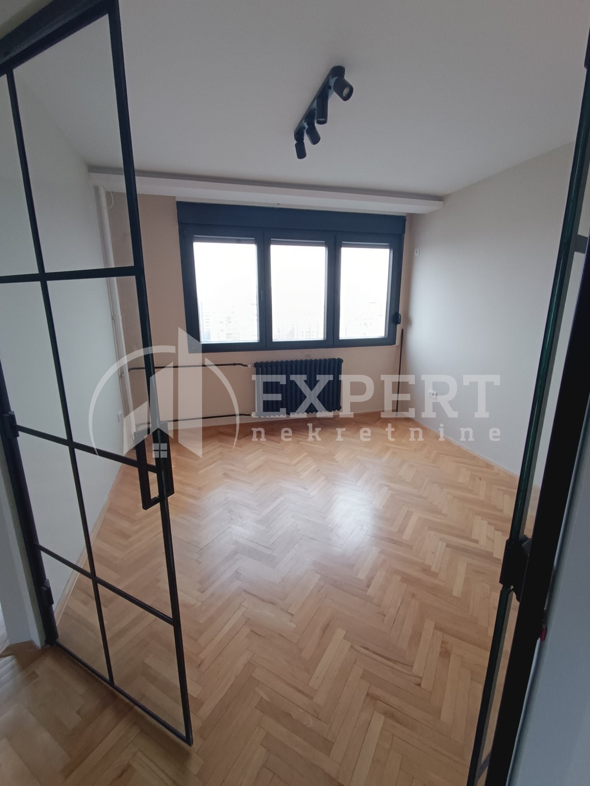 Trosoban stan, 85 m2, Dom zdravlja, Vojvode Mišića ID: i-013162 5