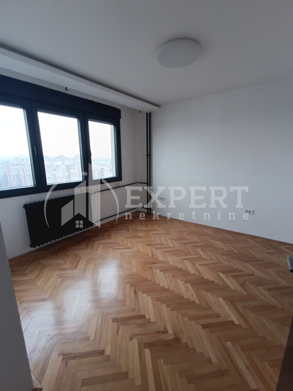 Trosoban stan, 85 m2, Dom zdravlja, Vojvode Mišića ID: i-013162 1
