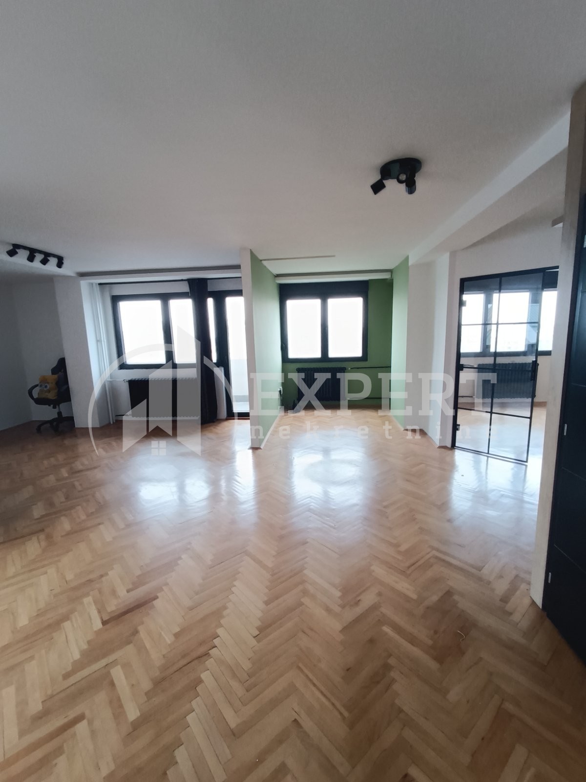 Trosoban stan, 85 m2, Dom zdravlja, Vojvode Mišića ID: i-013162 4