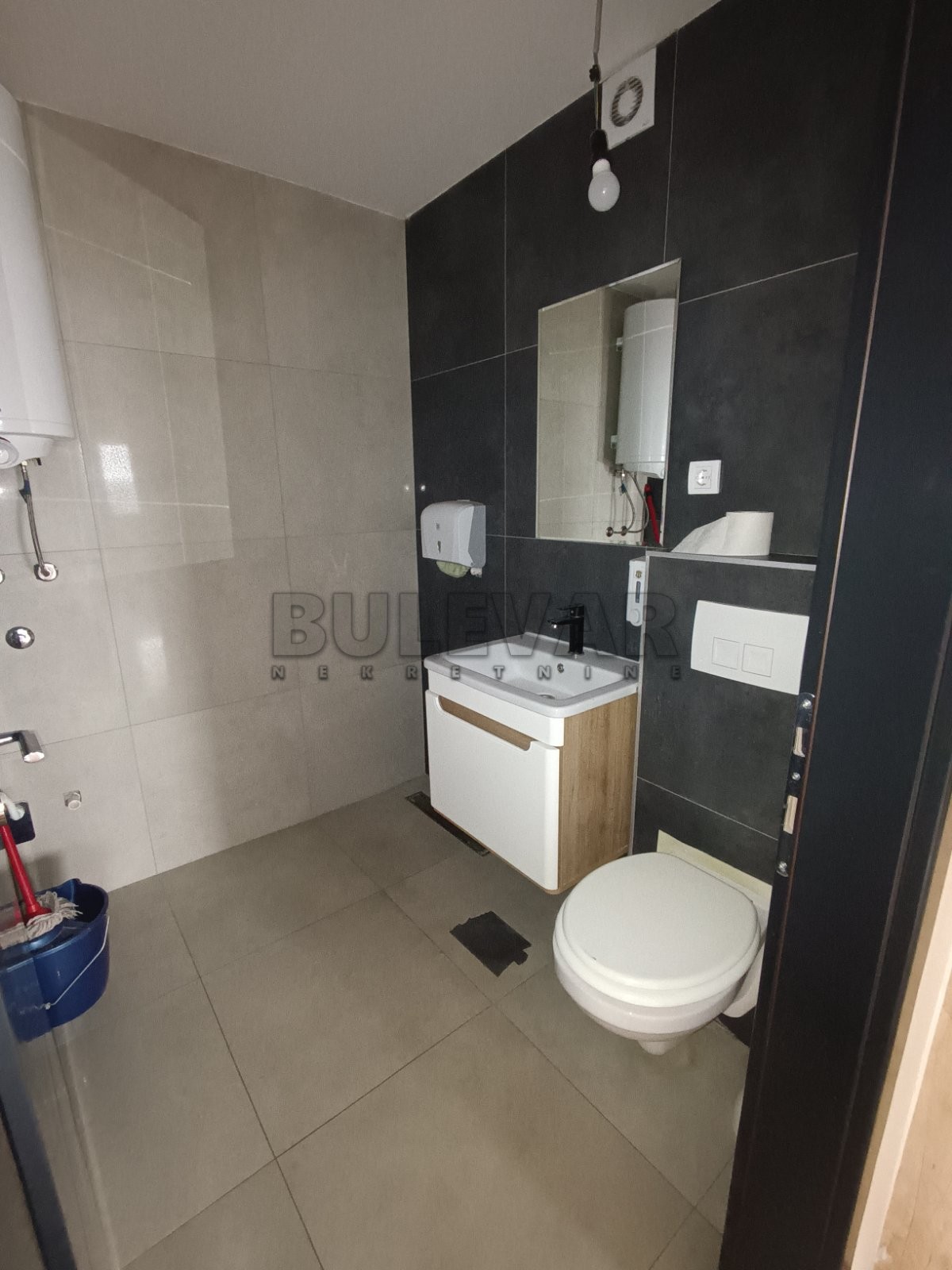 Trosoban stan, 85 m2, Dom zdravlja, Vojvode Mišića ID: i-013162 12