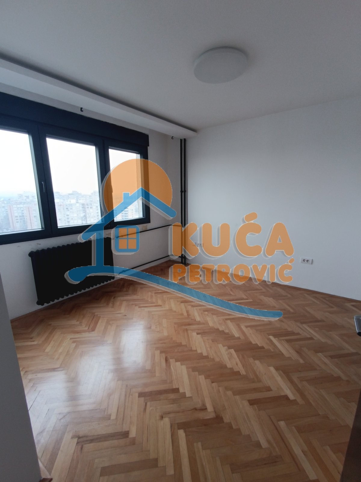 Trosoban stan, 85 m2, Dom zdravlja, Vojvode Mišića ID: i-013162 1