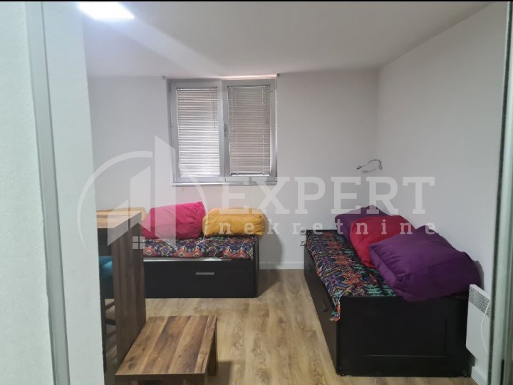 četvorosoban stan, 24 m2, Brzeće ID: p-013128 3