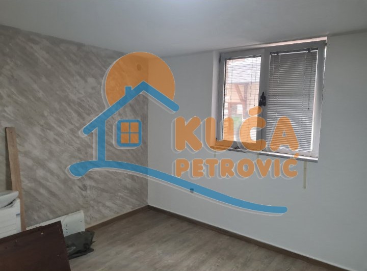 četvorosoban stan, 24 m2, Brzeće ID: p-013129 3