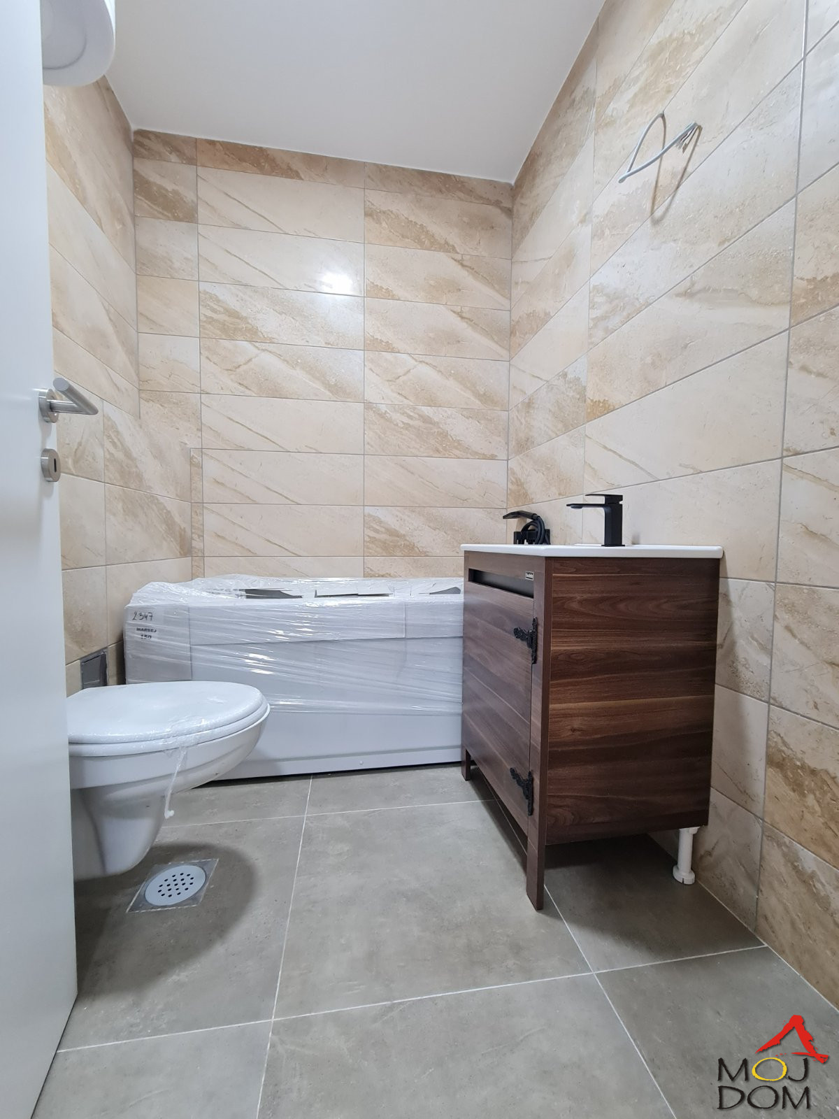 Stan,NOVI SAD,SALAJKA,kv: 63, € 136270, ID: 1029200 8