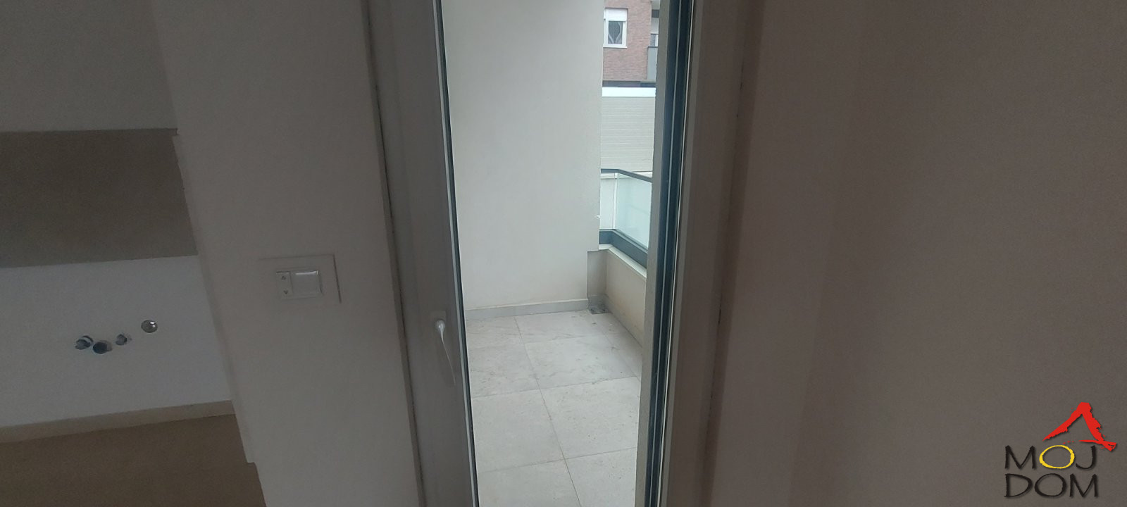 Stan,NOVI SAD,AVIJACIJA,kv: 71, € 154500, ID: 1029698 11