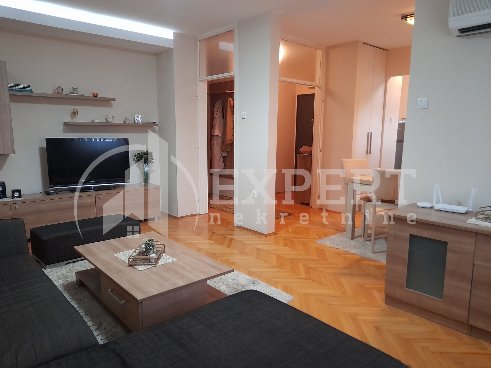 Trosoban stan, 67 m2, Medijana, Jovana Ristića ID: i-013185 2