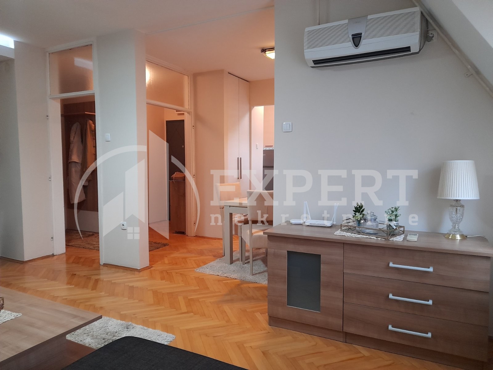 Trosoban stan, 67 m2, Medijana, Jovana Ristića ID: i-013185 3