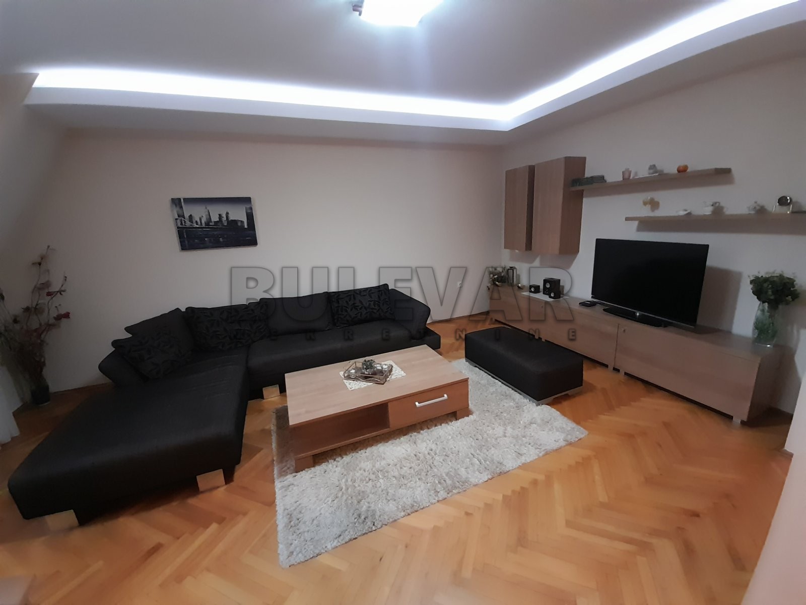 Trosoban stan, 67 m2, Medijana, Jovana Ristića ID: i-013185 4