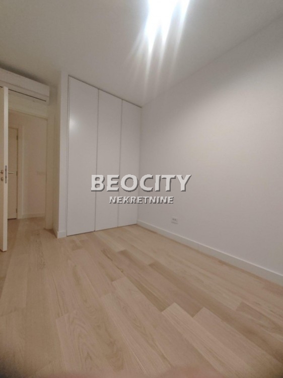 četvorosoban stan, 120 m2, Centar, BW Eterna ID: 115655 9