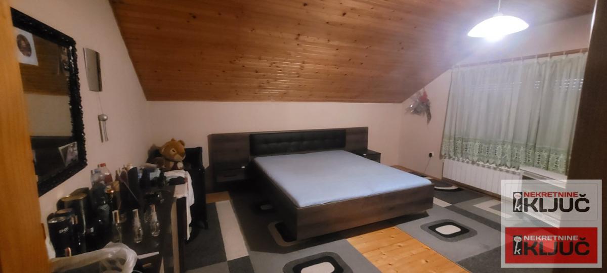 ADICE, Kuća 179 m2 na placu 300m2, Branka Ćopića 5