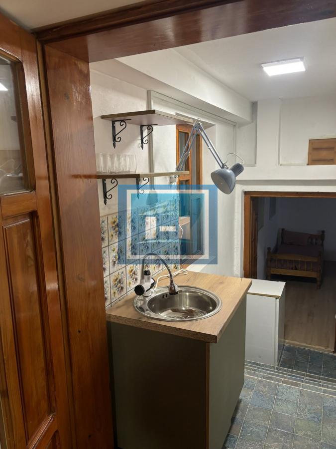 Kuća za izdavanje za radnike 8