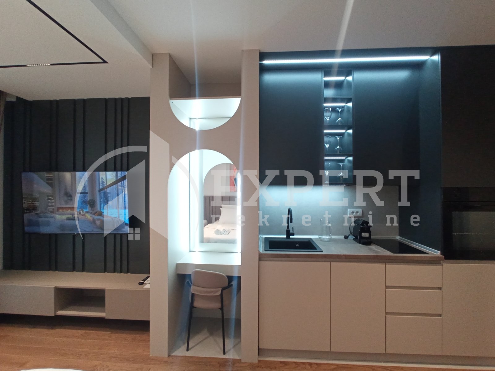 Jednosoban stan, 30 m2, Bulevar Nemanjića, Blagoja Parovića ID: i-013205 7