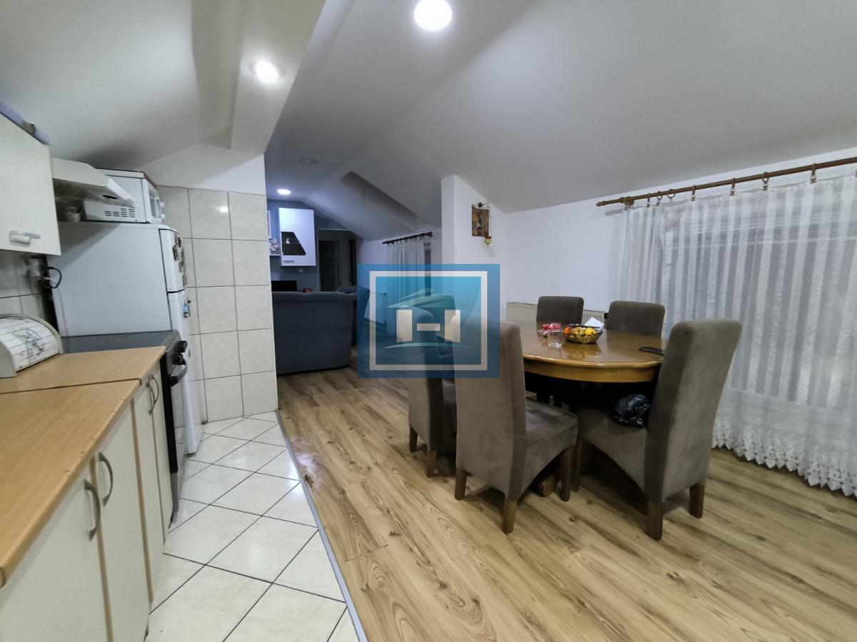 Prodaja kuće u Ćupriji – odlična lokacija i prostran dom od 260 m² 8