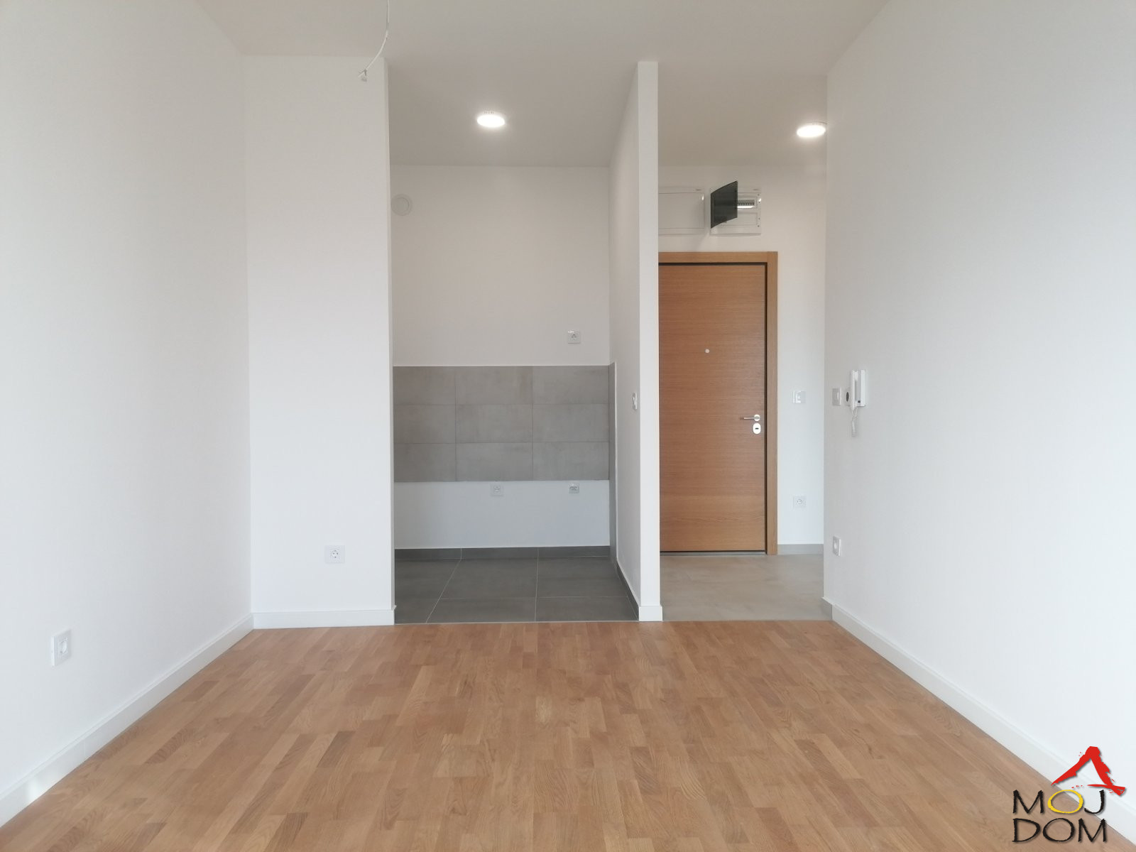 Stan,NOVI SAD,ŠARENGRAD,kv: 42, € 113300, ID: 1029746 4