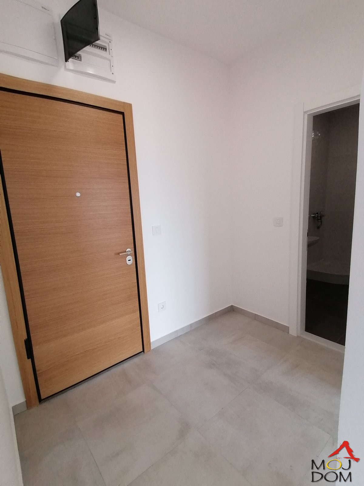 Stan,NOVI SAD,ŠARENGRAD,kv: 42, € 113300, ID: 1029746 11