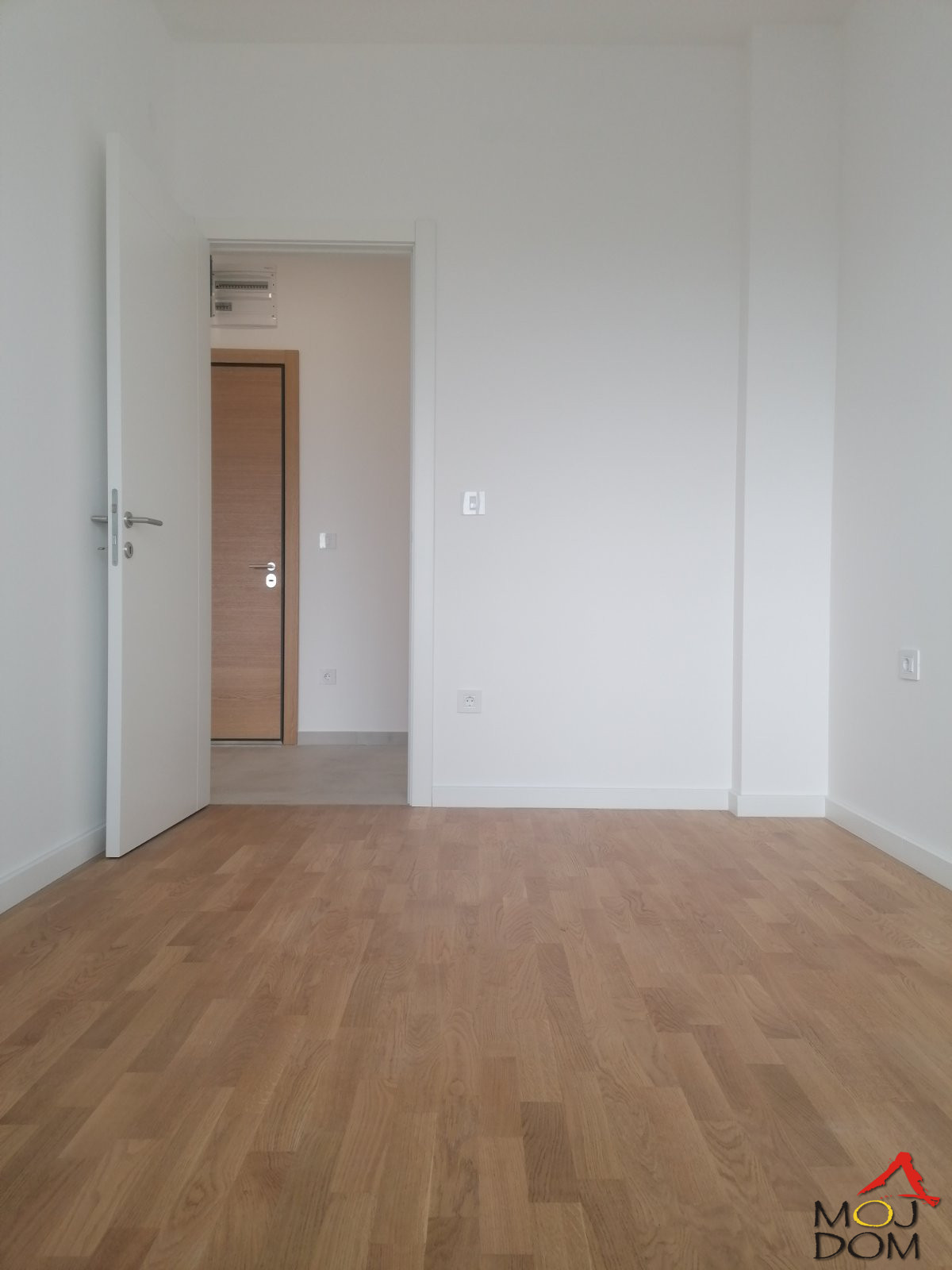 Stan,NOVI SAD,ŠARENGRAD,kv: 42, € 113300, ID: 1029746 8
