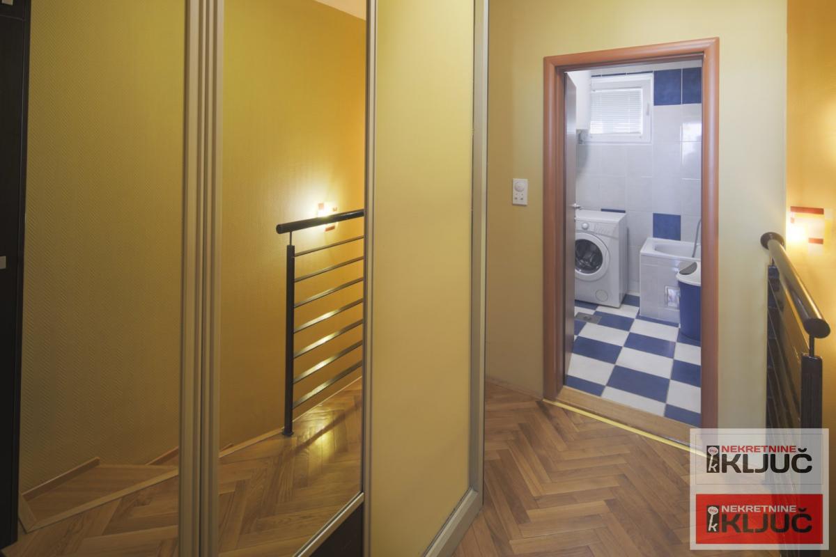 CENTAR, 119m2, Četvorosoban-Duplex, Namešten 18