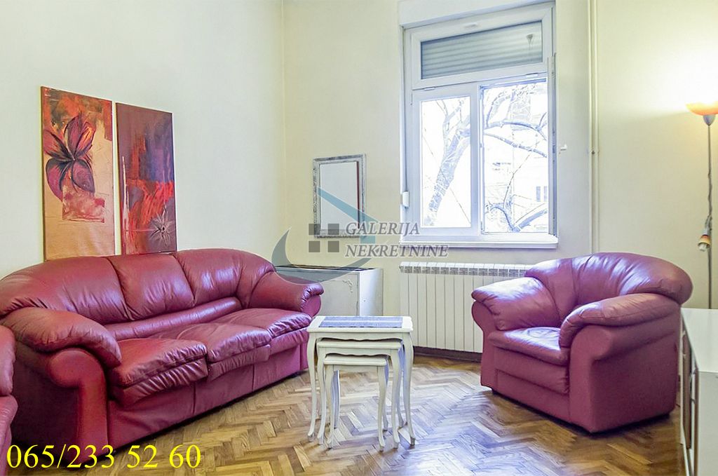 Vračar  Hram Sv  Save   Nebojšina 57m2 1