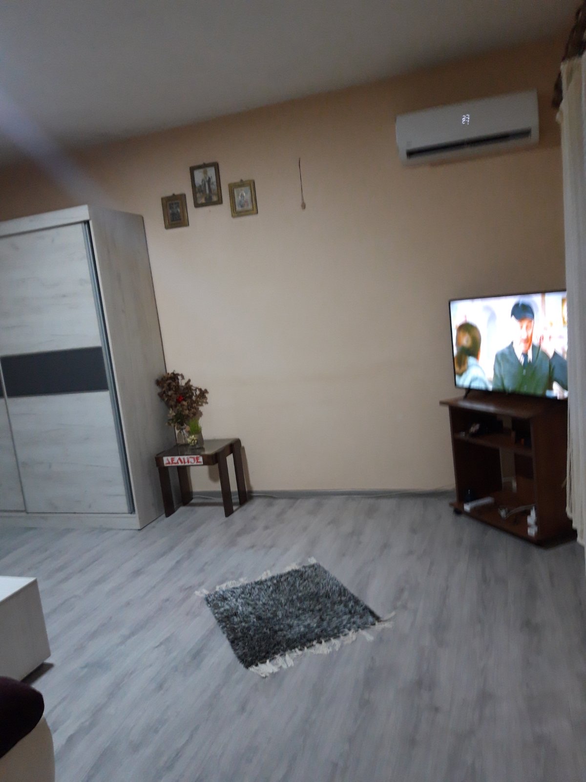 Prodajem kucu u Malim Crljenima 4