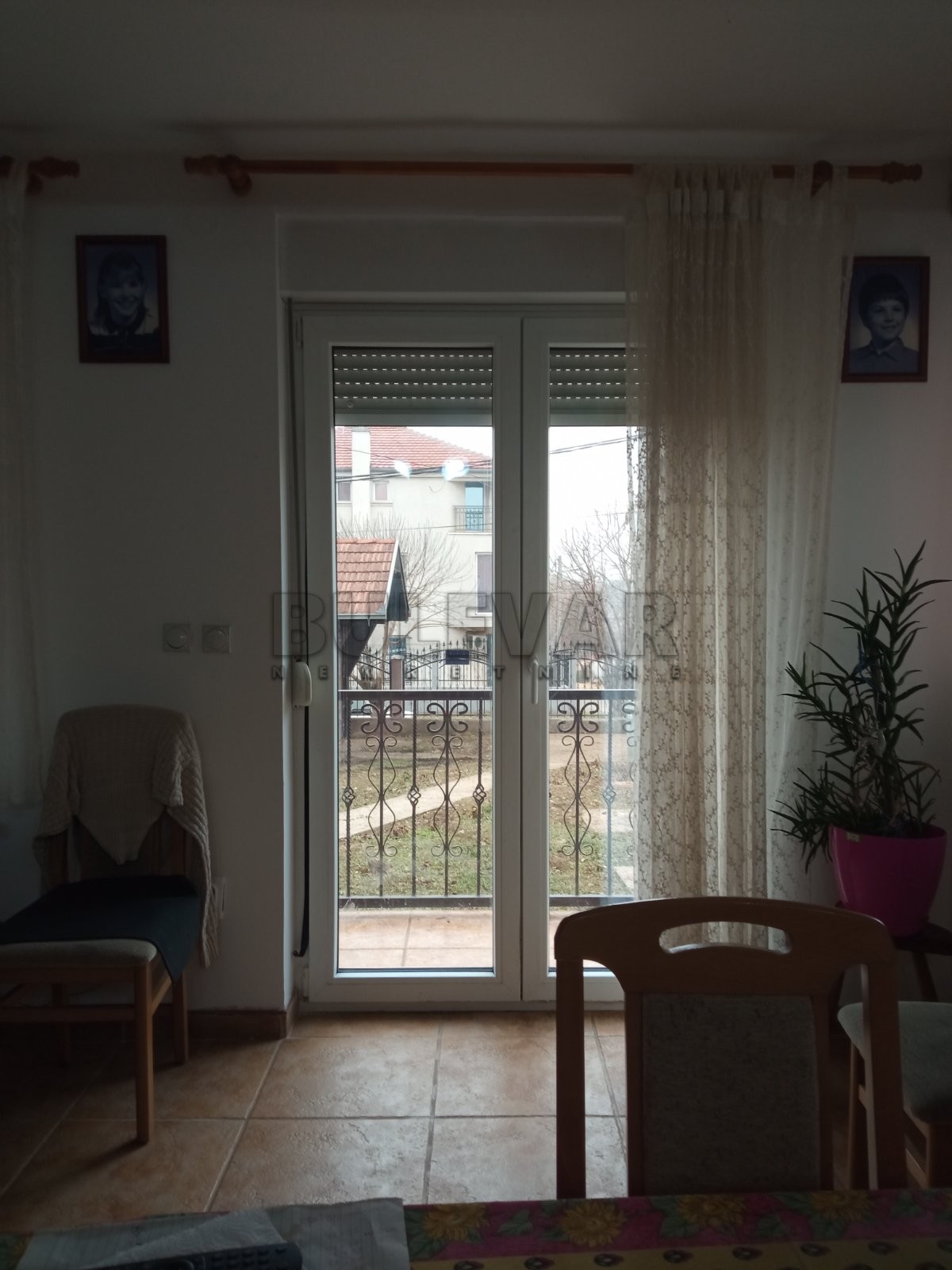 četvorosobna kuća, 154 m2, Čehoslovačka ID: p-013242 1