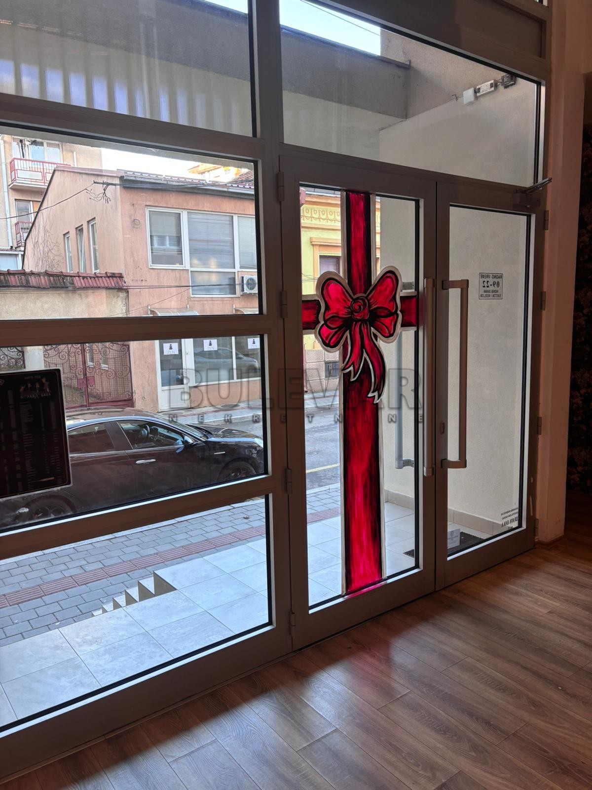 Lokal, 390 m2, Centar, Učitelj Tasina ID: i-013246 15