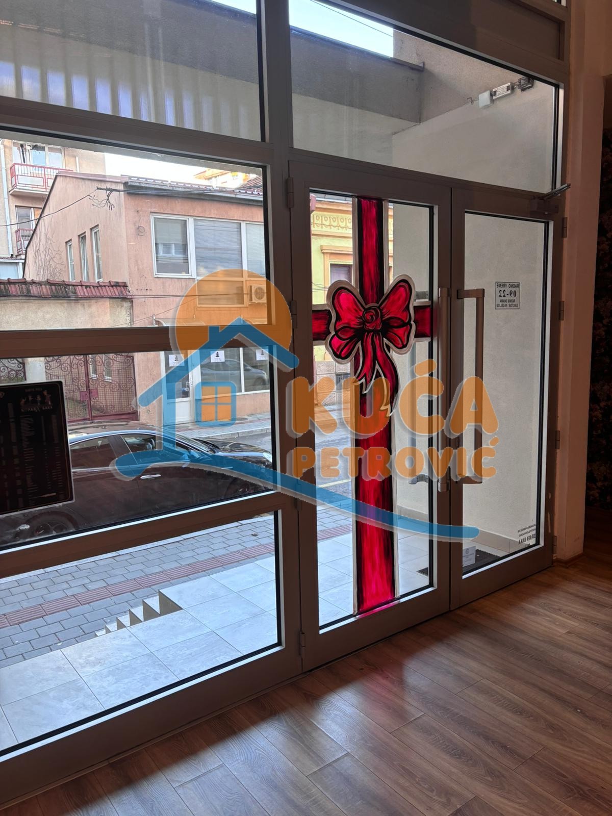 Lokal, 390 m2, Centar, Učitelj Tasina ID: i-013246 15