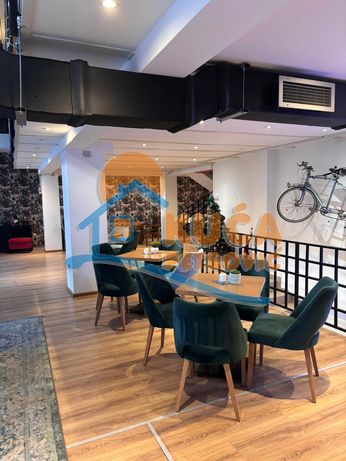 Lokal, 390 m2, Centar, Učitelj Tasina ID: i-013246 2