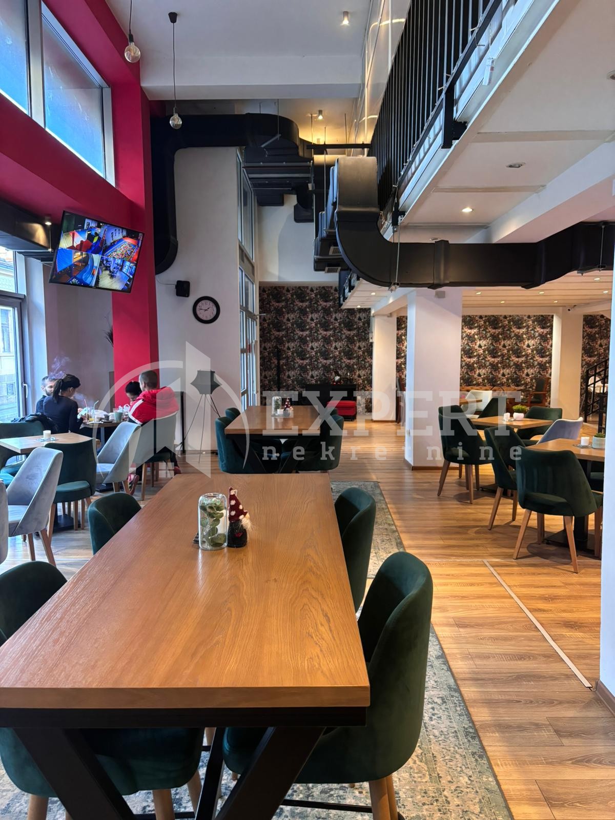 Lokal, 390 m2, Centar, Učitelj Tasina ID: i-013246 1