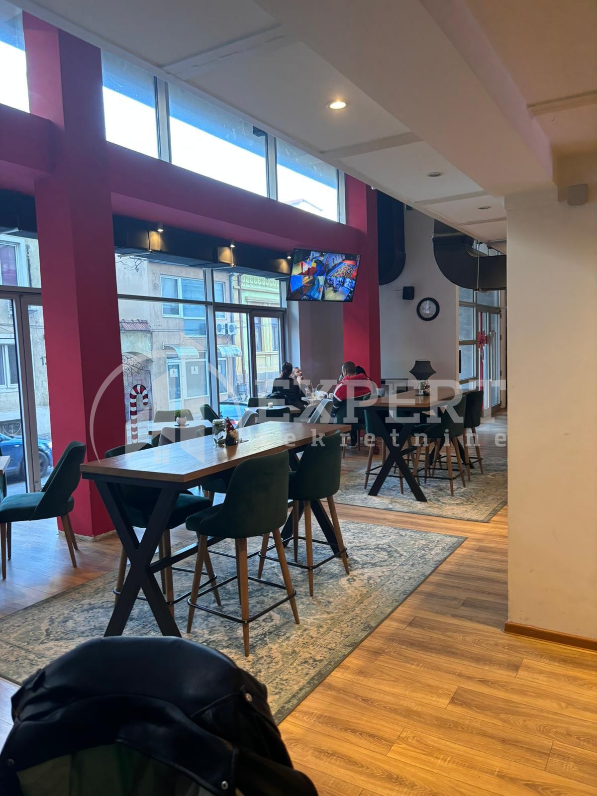 Lokal, 390 m2, Centar, Učitelj Tasina ID: i-013246 4