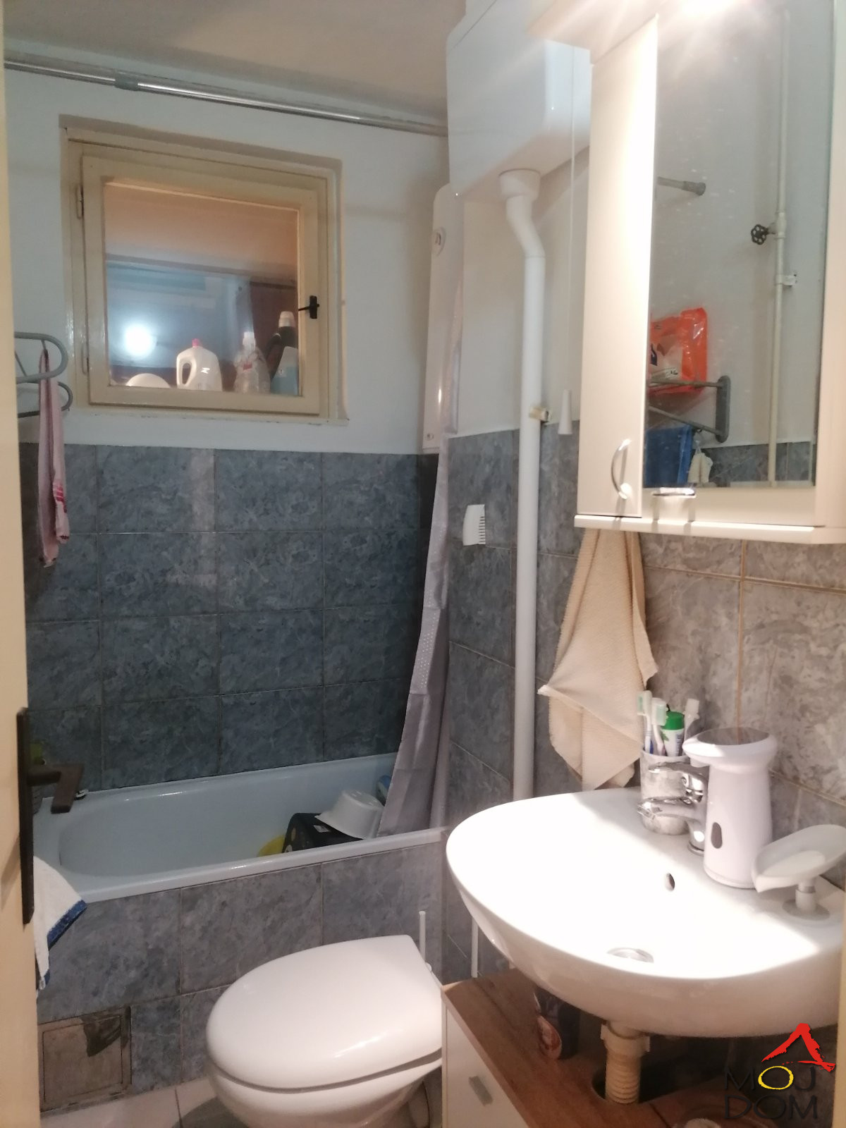 Stan,NOVI SAD,STANICA,kv: 41, € 92700, ID: 1029763 15