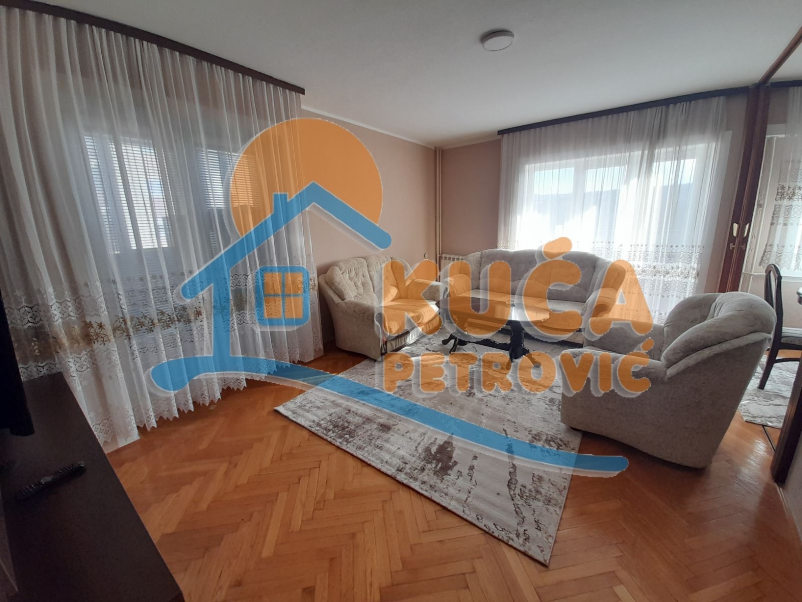 Trosoban stan, 67 m2, Čair, Prvomajska ID: i-013254 2