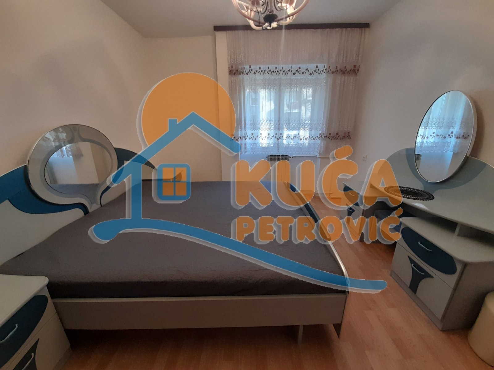 Trosoban stan, 67 m2, Čair, Prvomajska ID: i-013254 12