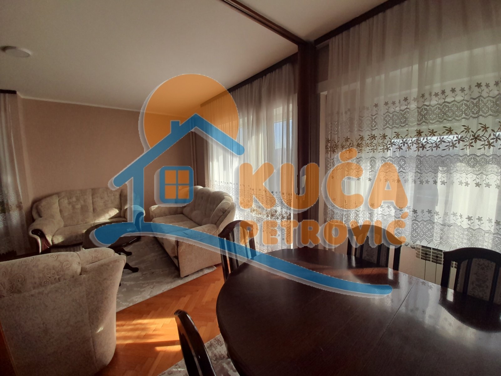 Trosoban stan, 67 m2, Čair, Prvomajska ID: i-013254 4