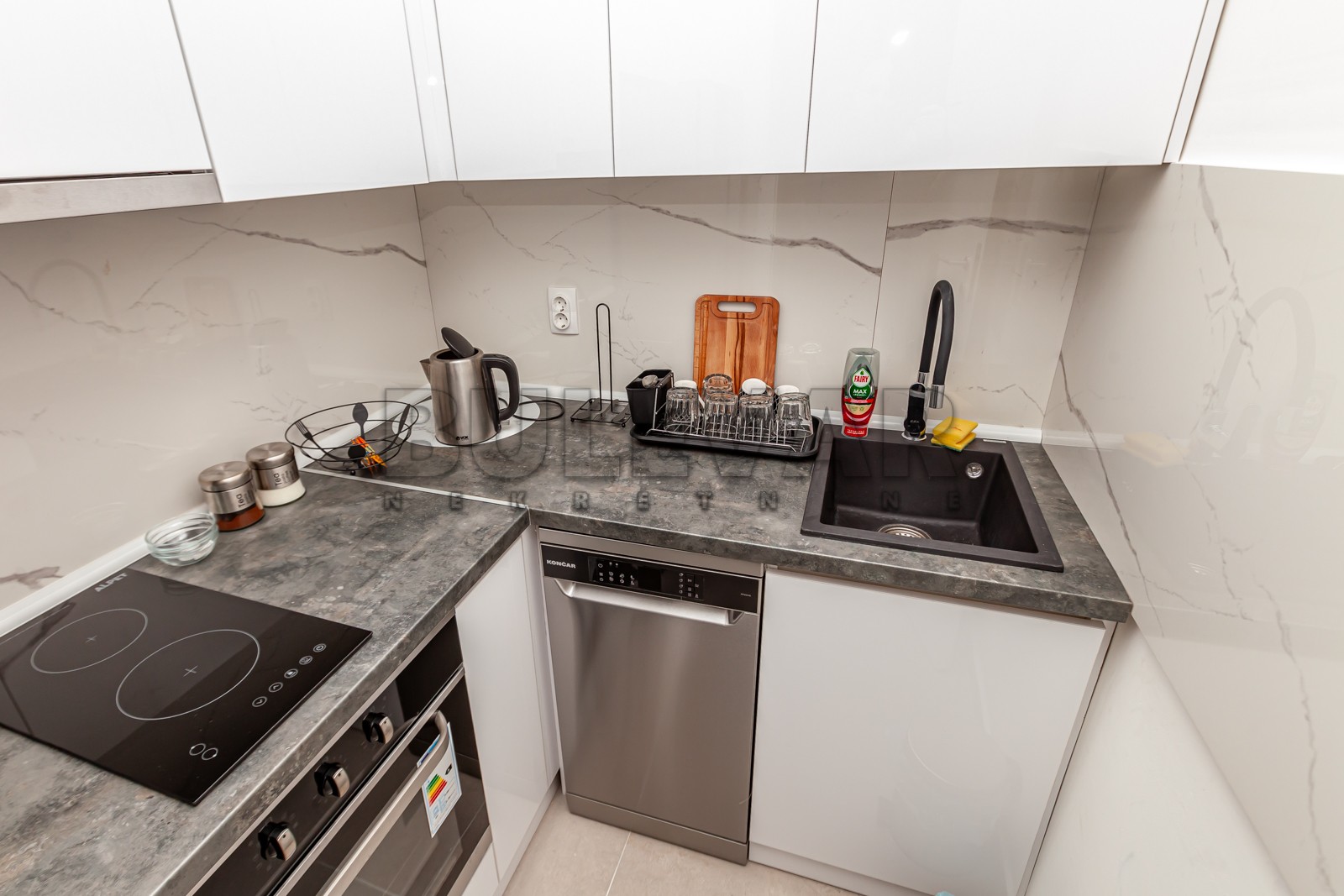 Dvosoban stan, 37 m2, Crveni Pevac, Hajduk Stanka ID: i-013261 4