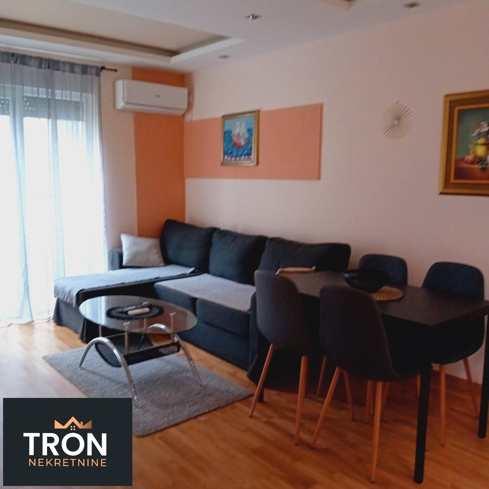 Stan na šetalištu 42m2 1