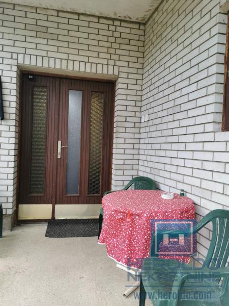 Kompletno seosko domaćinstvo 38