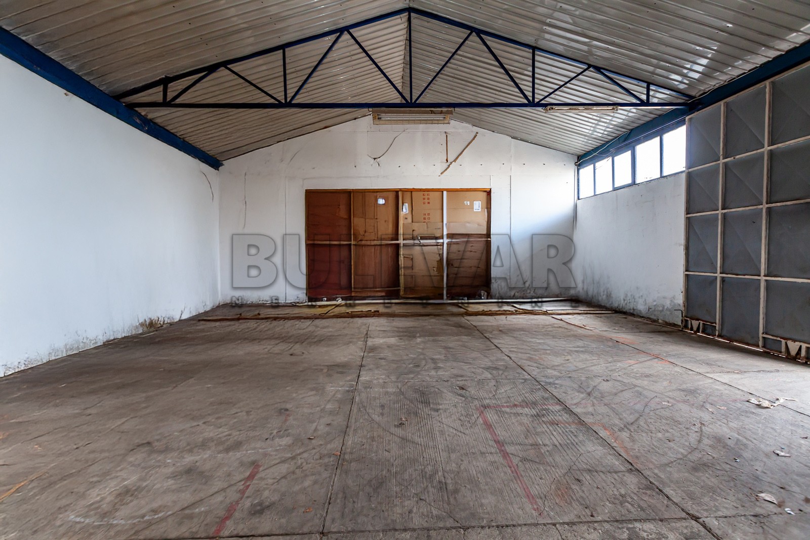 Lokal, 180 m2, Kičevo, Ivana Milutinovića ID: i-013259 2