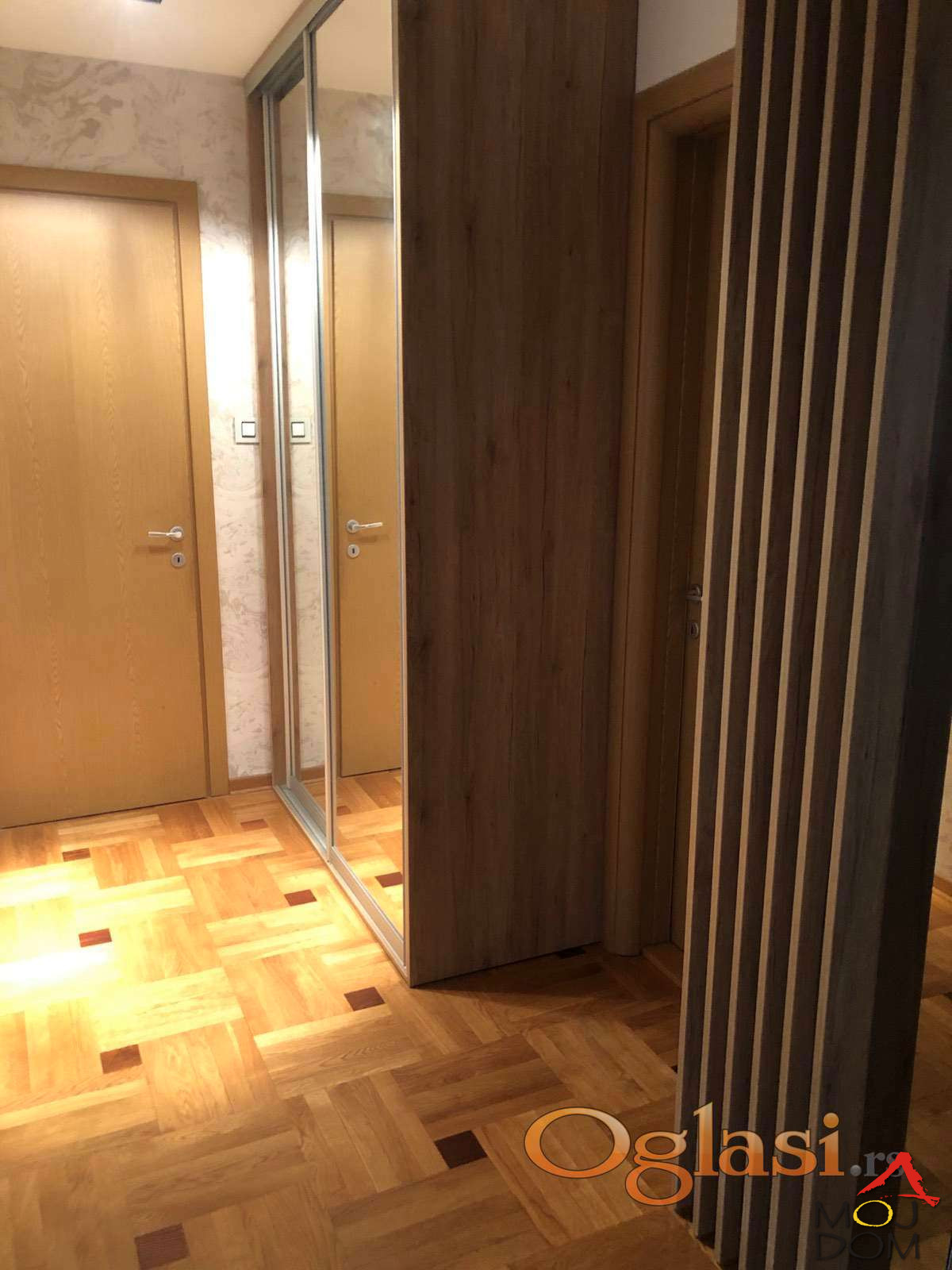 Stan,NOVI SAD,SOMBORSKI BULEVAR,kv: 120, € 324000, ID: 1029772 2