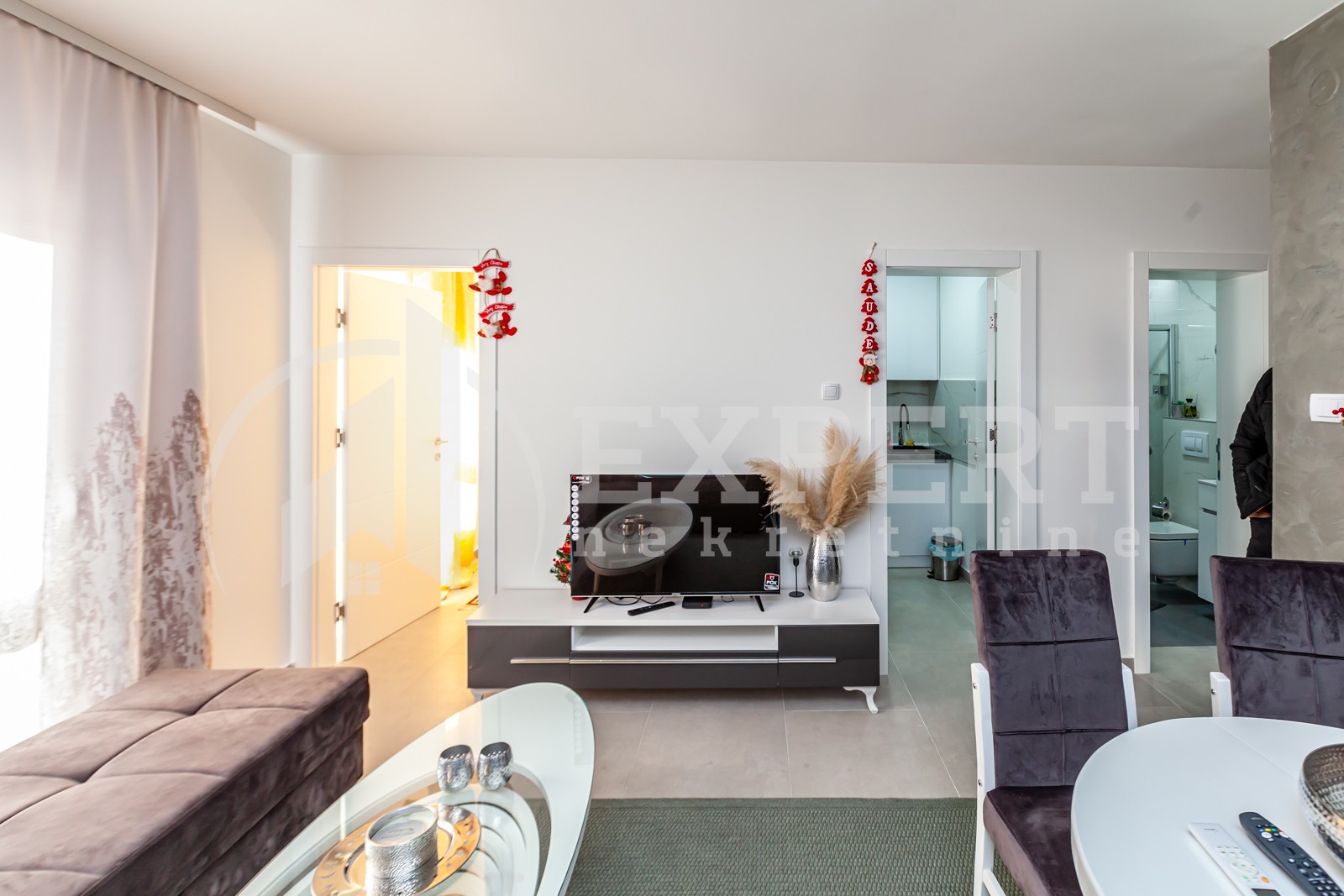 Dvosoban stan, 38 m2, Crveni Pevac, Hajduk Stanka ID: i-013267 3