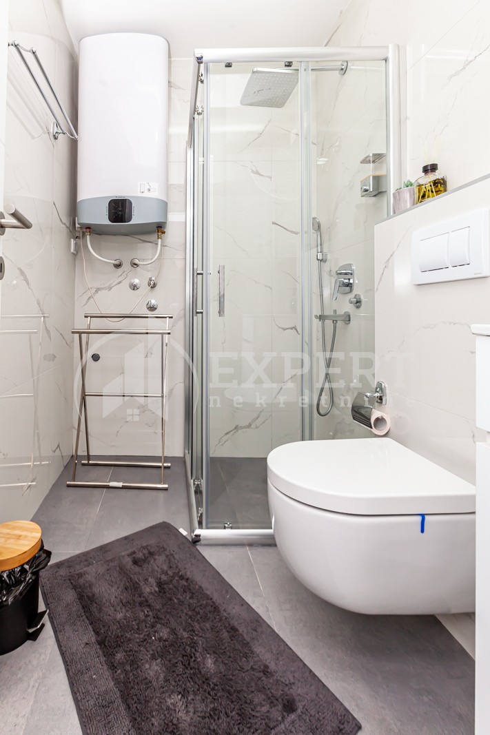 Dvosoban stan, 38 m2, Crveni Pevac, Hajduk Stanka ID: i-013267 9