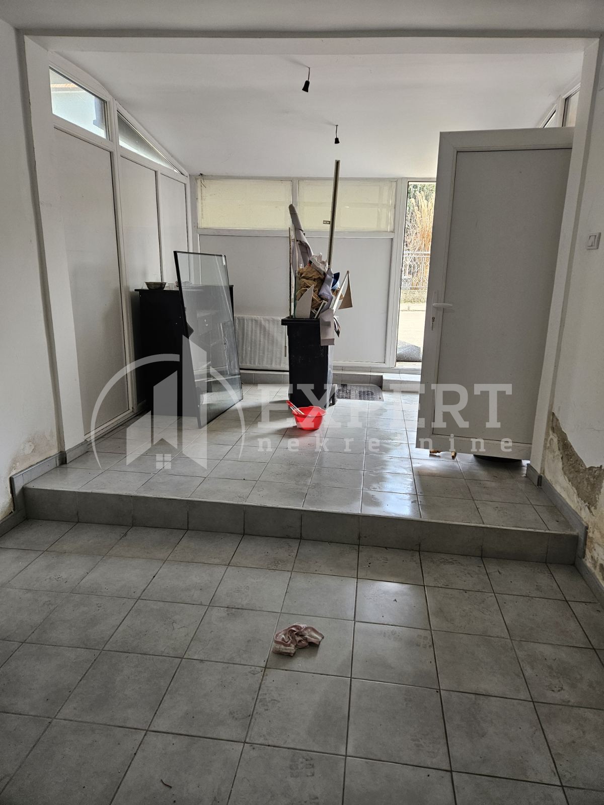 Lokal, 100 m2, Crveni krst, Mariborska ID: i-013276 2