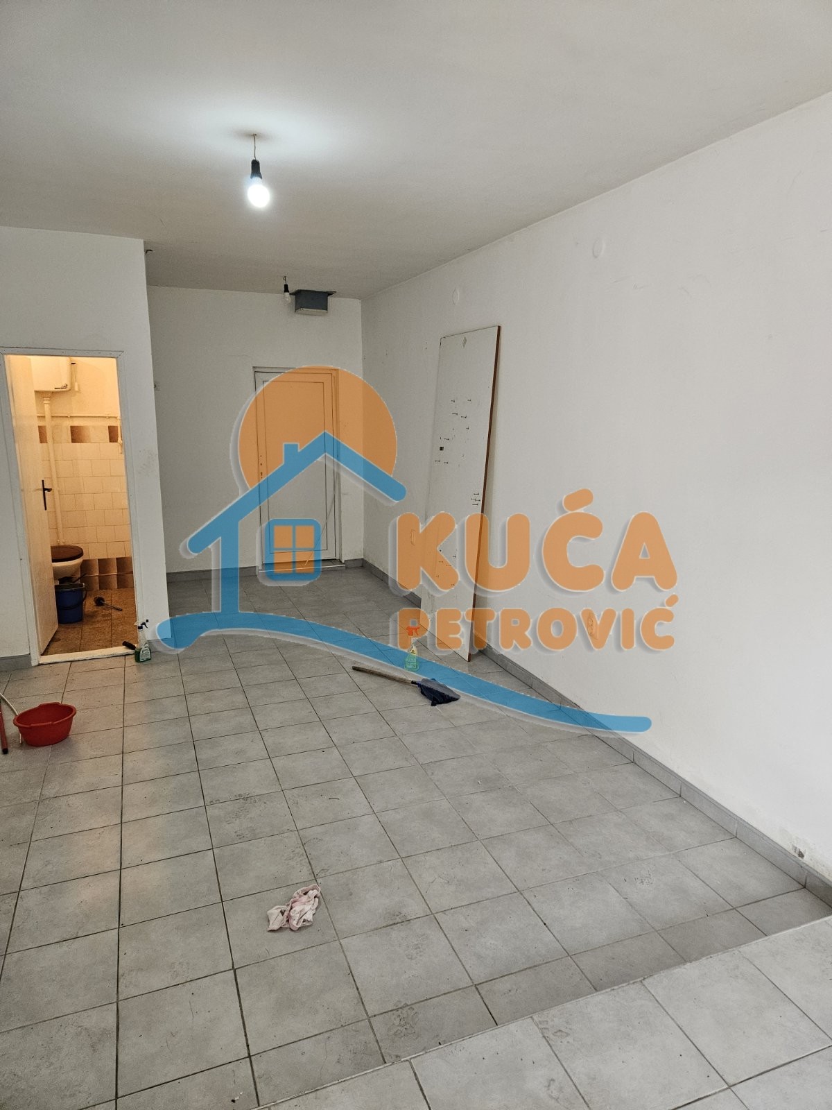 Lokal, 100 m2, Crveni krst, Mariborska ID: i-013276 3